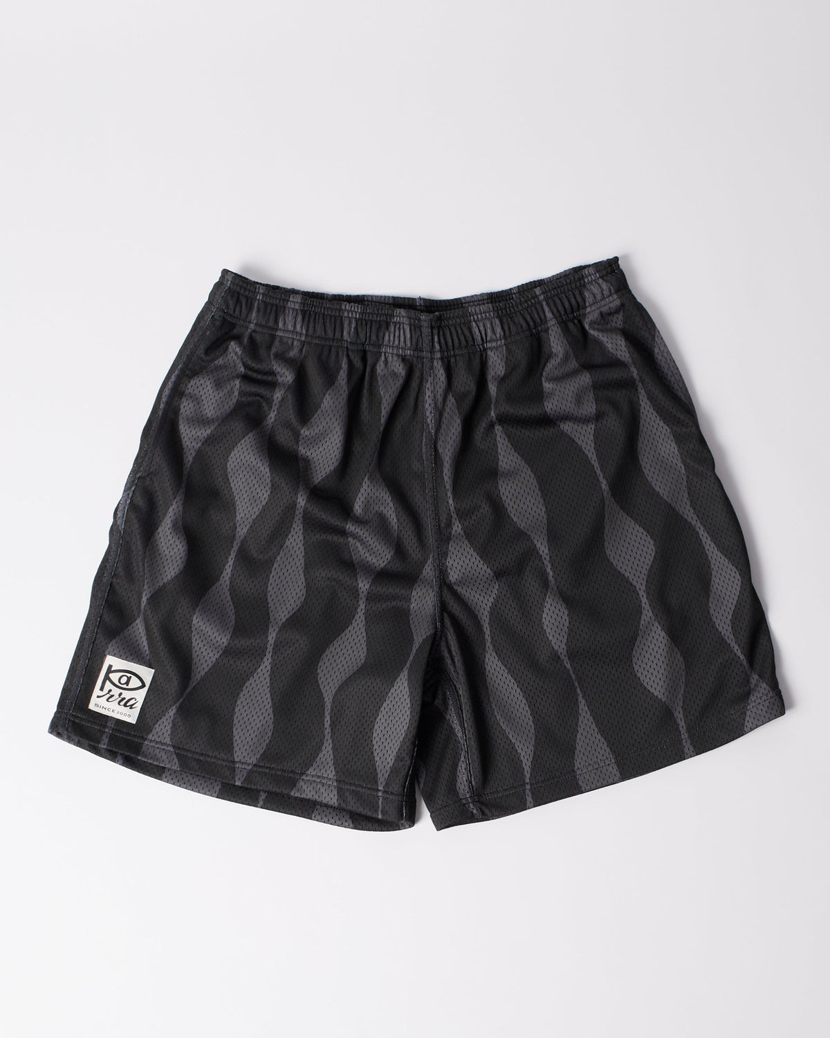 Waved mesh shorts