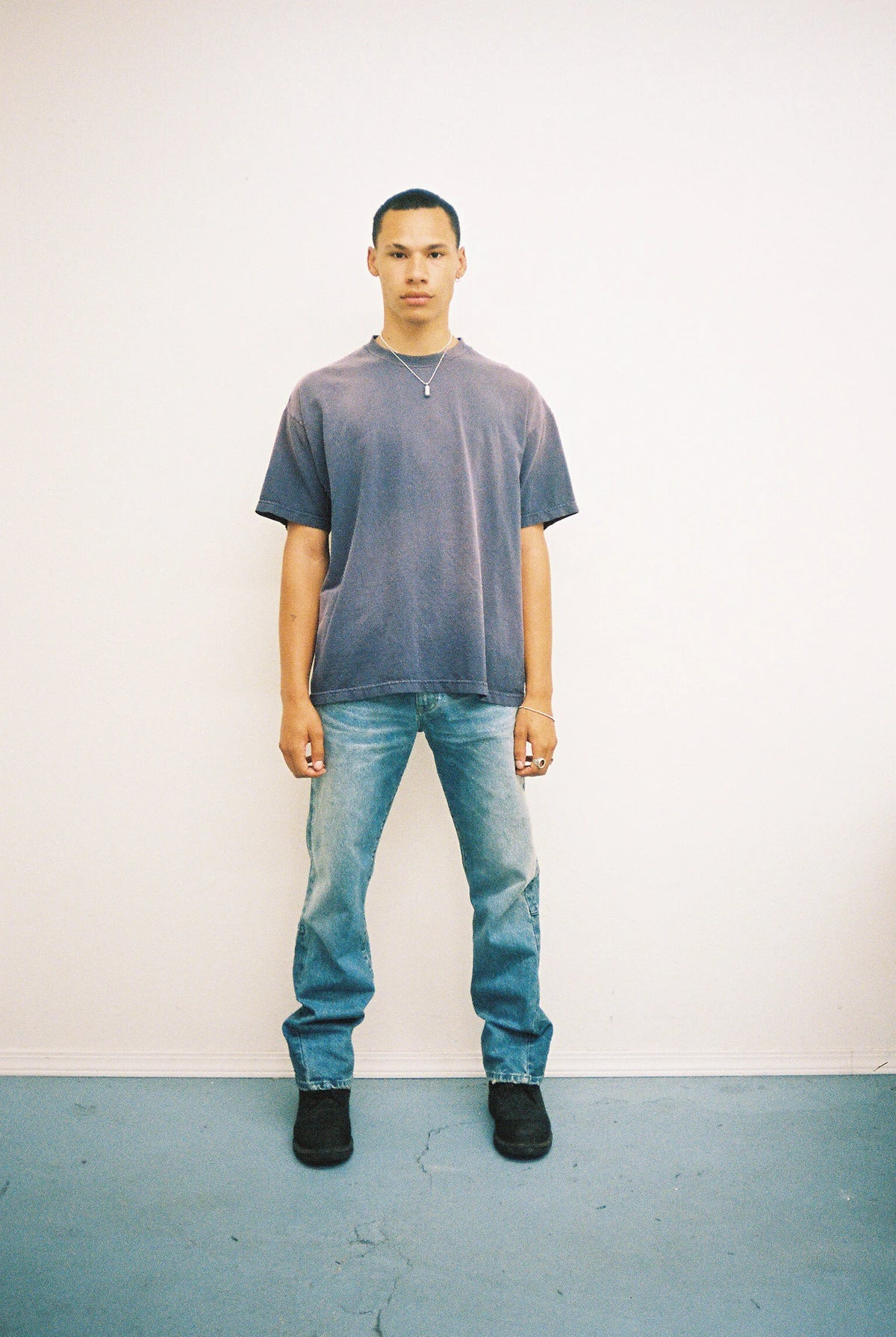 Men's classic 5 pocket denim / aged mid indigo