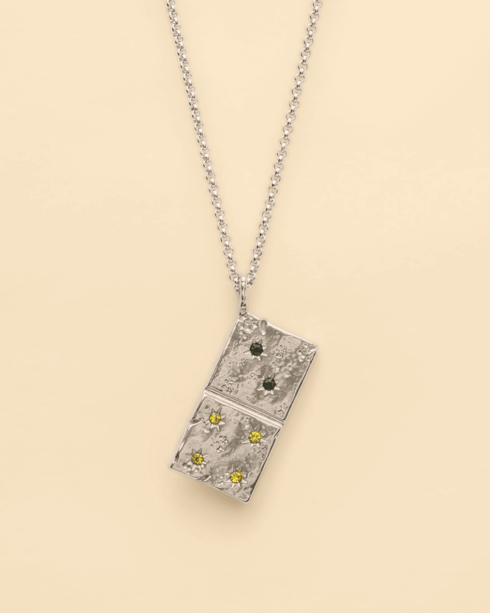 Domino necklace