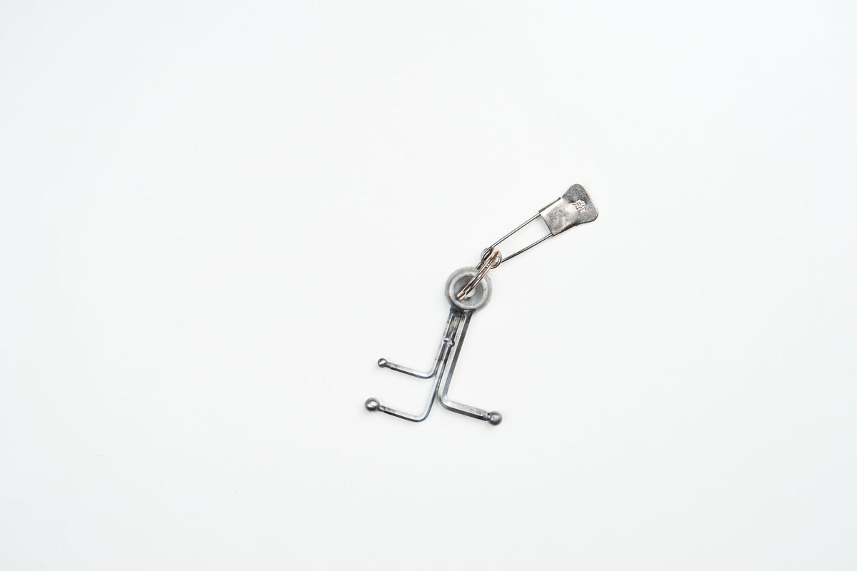 15. DEAN EDMONDS 4 GOTTLOB BROOCH