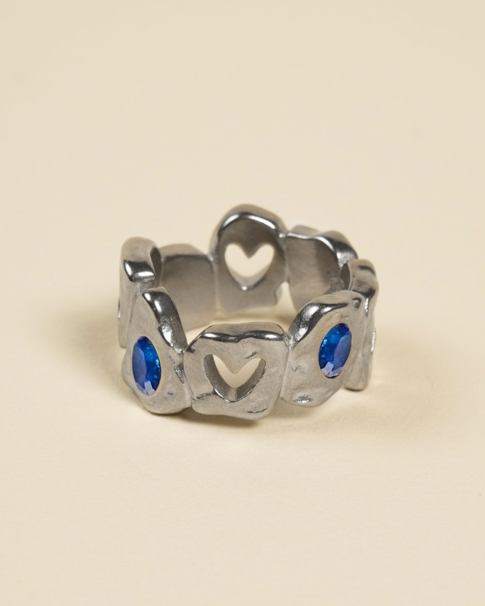 HEARTLESS RING - BLUE SAPPHIRE