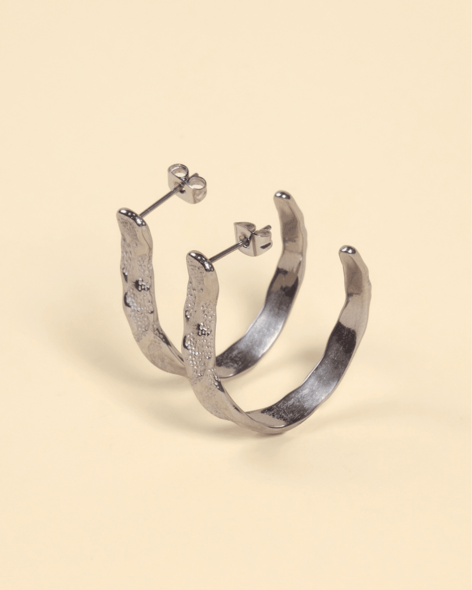 HOOK EARRING