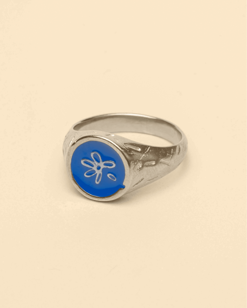 Lost petal ring - blue