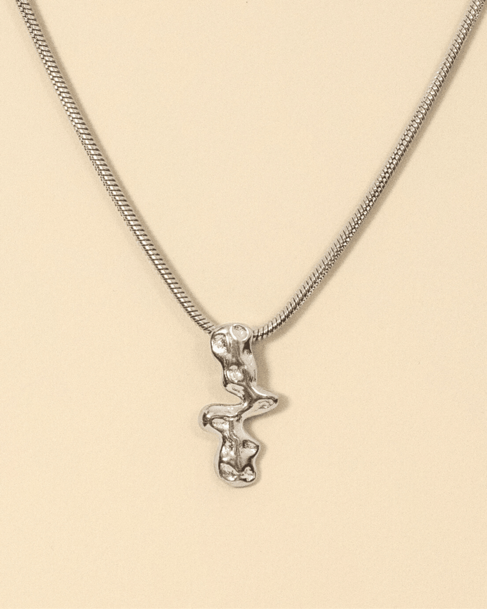 MAGMA NECKLACE