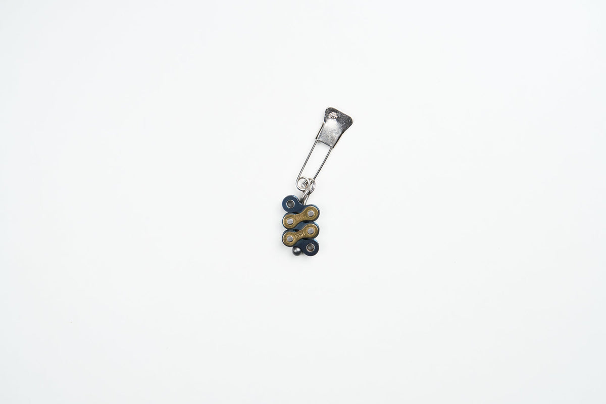 2. DEAN EDMONDS 4 GOTTLOB BROOCH