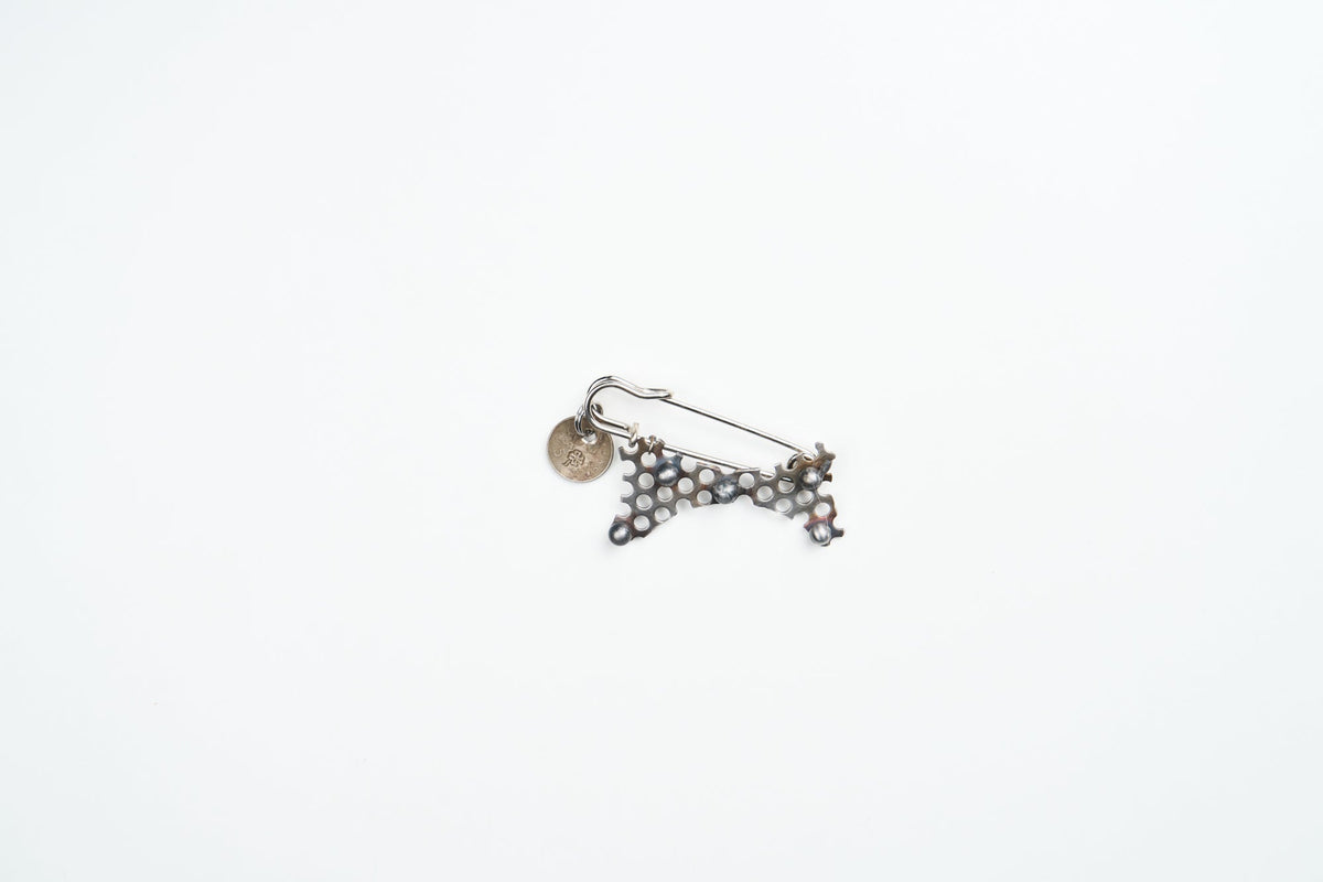17. DEAN EDMONDS 4 GOTTLOB BROOCH