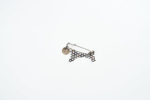 17. DEAN EDMONDS 4 GOTTLOB BROOCH