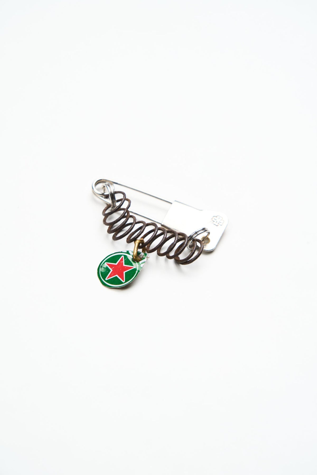 13. DEAN EDMONDS 4 GOTTLOB BROOCH