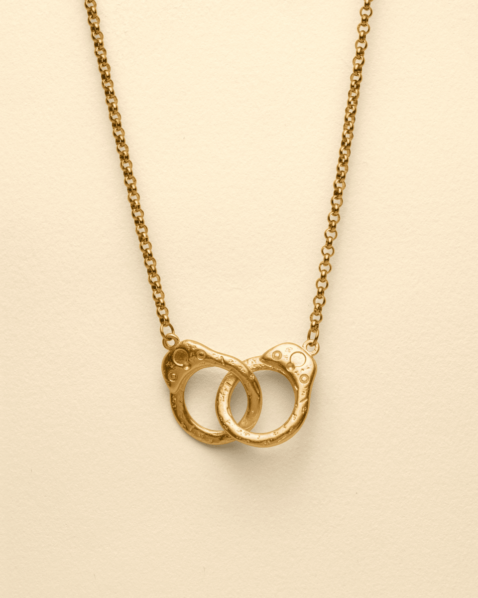 Handcuff necklace [gold]
