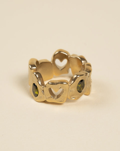 HEARTLESS RING [GOLD] - GREEN PERIDOT