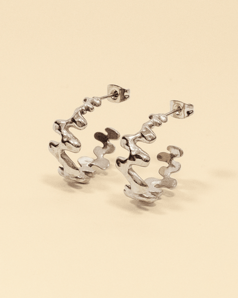 MAGMA EARRING