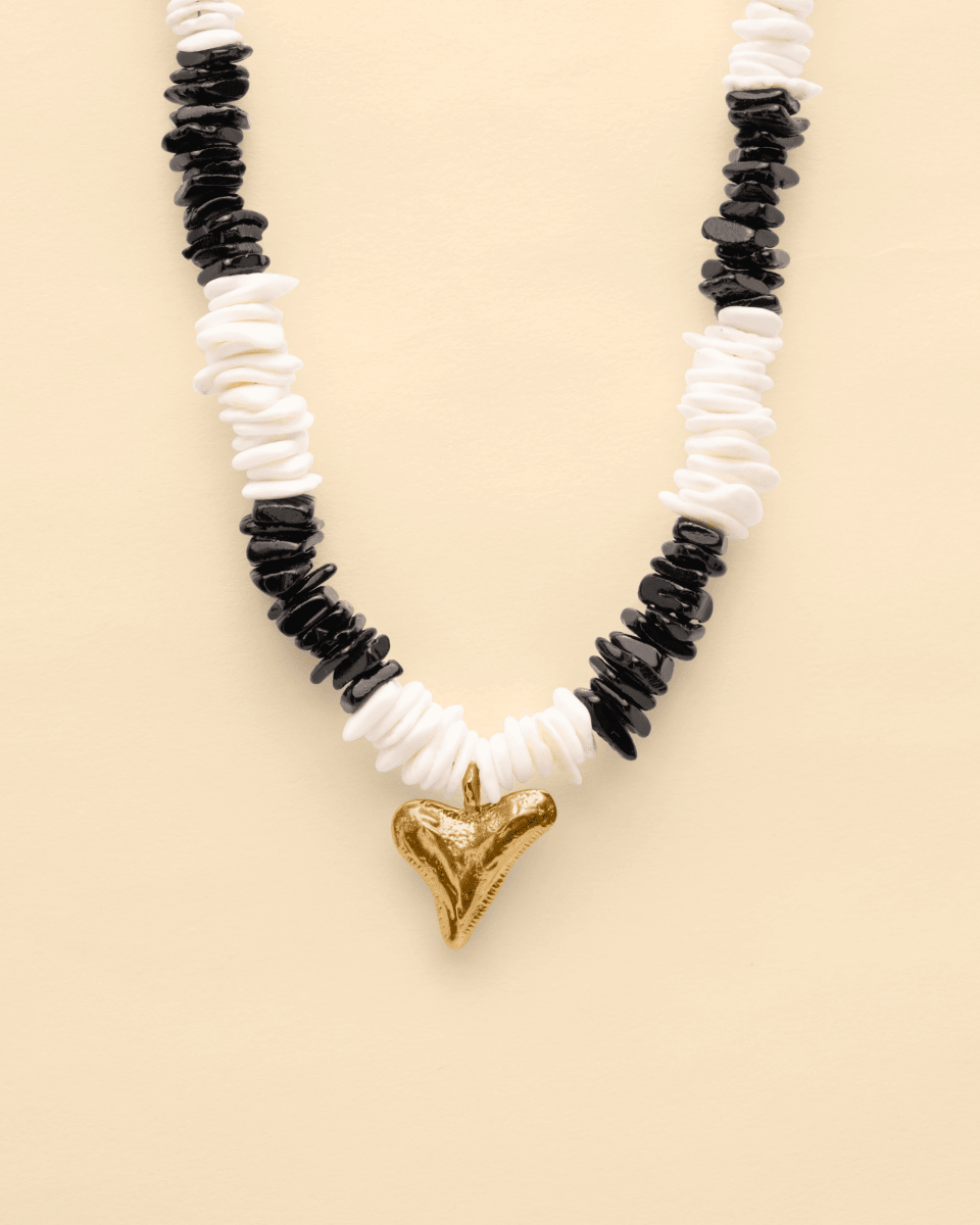 Sharktooth pendant [gold]